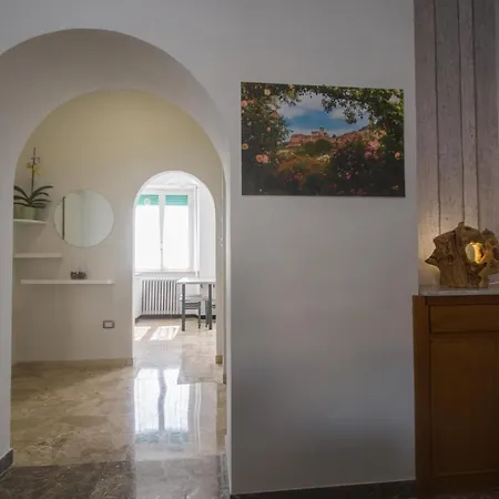 Da Lucilla Lejlighed